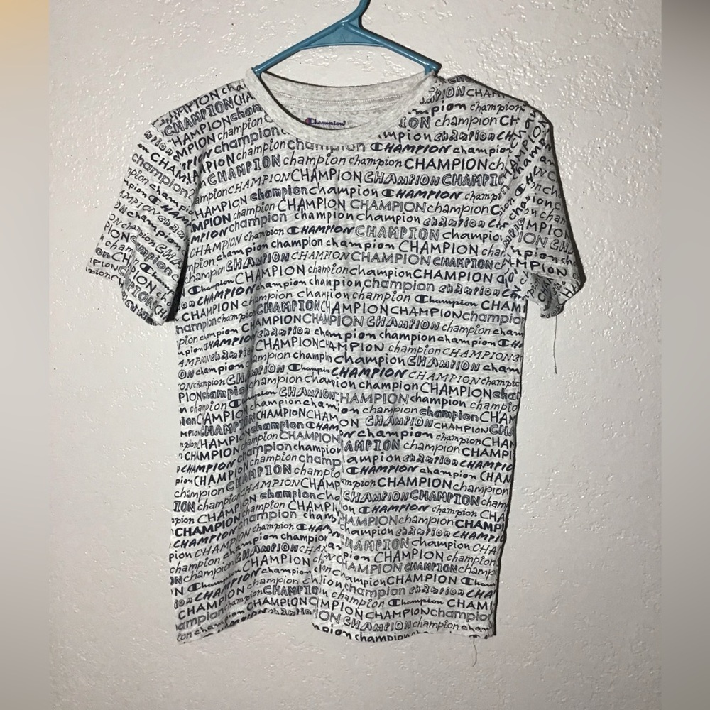 Champion Short Sleeve All Over Print Logo T-shirt Gray Size XL ( Boy)